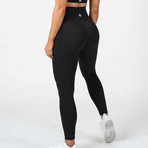 Stacci Athletics Serendipity Black Leggings, Small  Booty contour Squat proof